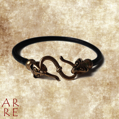 Viking armband, dierenkoppen